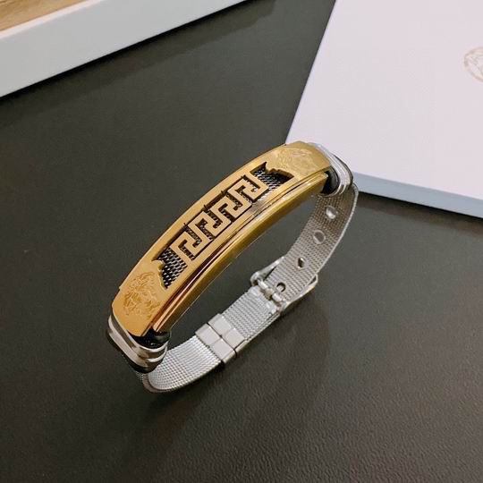 Versace bracelet lyh14